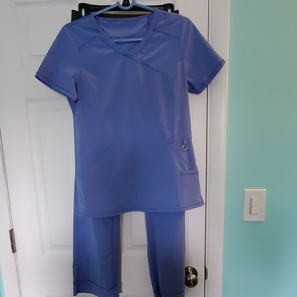 Cherokee Infinity Scrubs